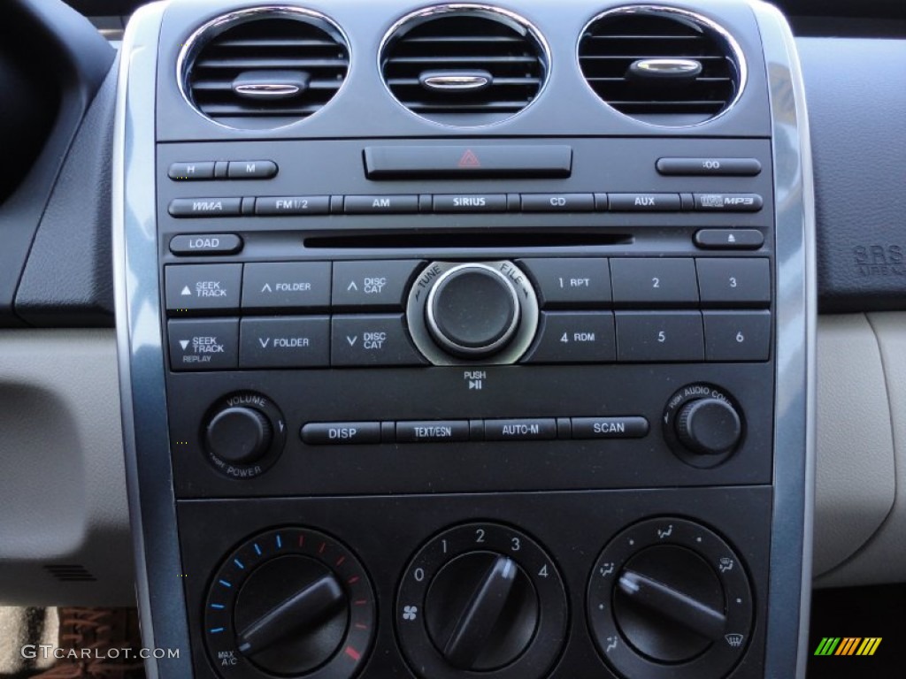 2010 Mazda CX-7 s Touring AWD Controls Photo #55072905