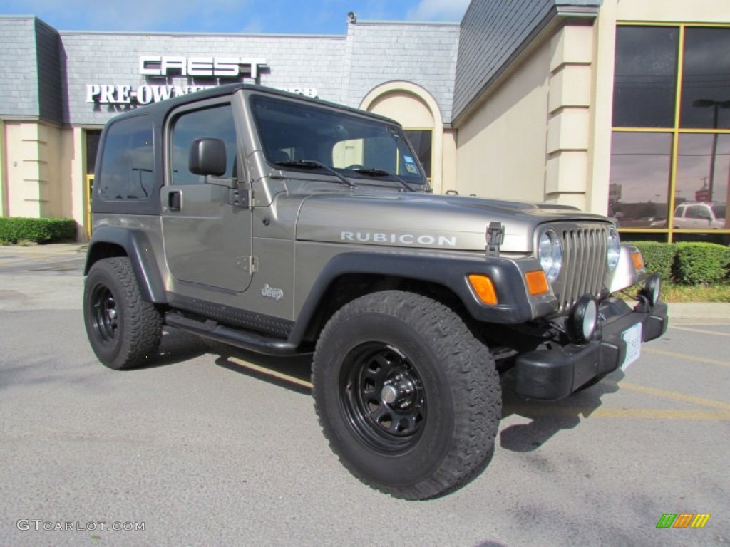 2004 Wrangler Rubicon 4x4 - Light Khaki Metallic / Khaki photo #6