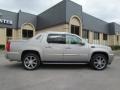 Quicksilver - Escalade EXT AWD Photo No. 4