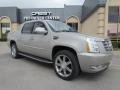 Quicksilver - Escalade EXT AWD Photo No. 5