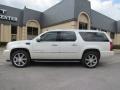 White Diamond - Escalade ESV AWD Photo No. 1