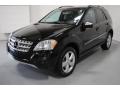 Black - ML 350 4Matic Photo No. 3