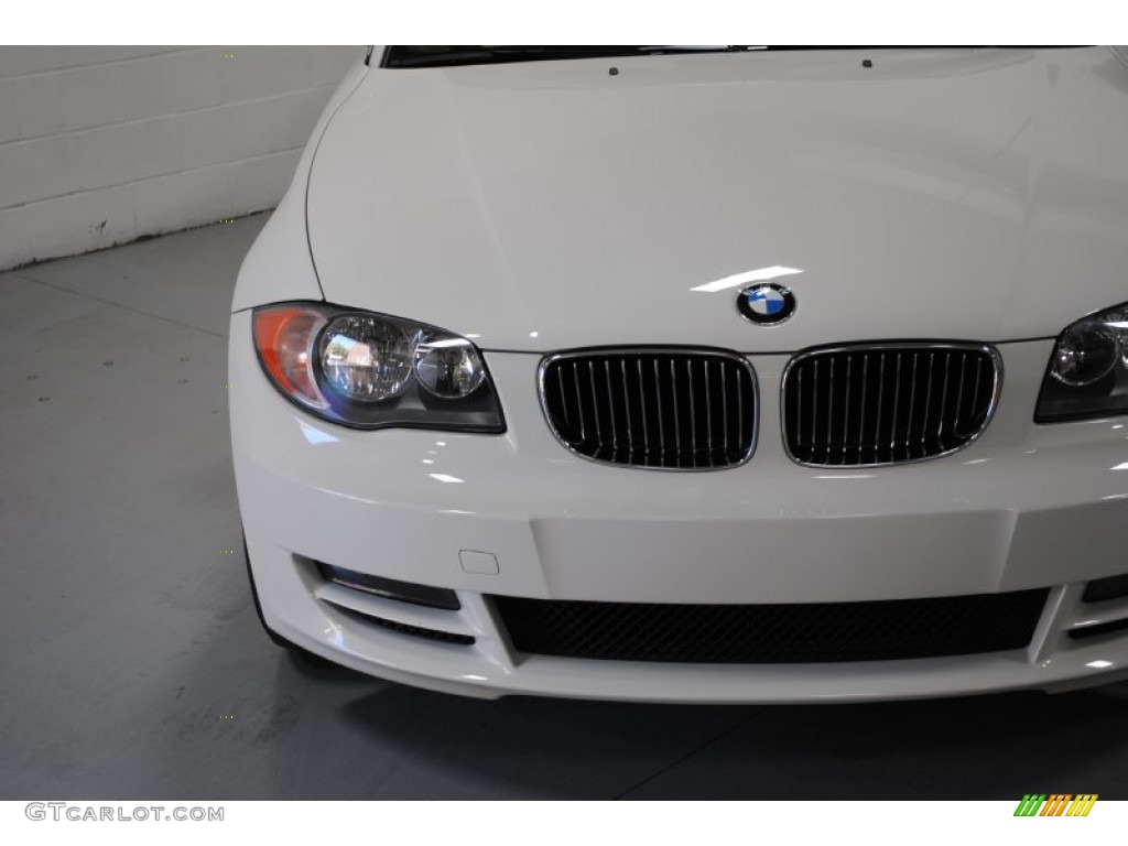 2009 1 Series 128i Convertible - Alpine White / Savanna Beige/Black Boston Leather photo #3