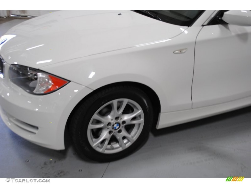 2009 1 Series 128i Convertible - Alpine White / Savanna Beige/Black Boston Leather photo #6