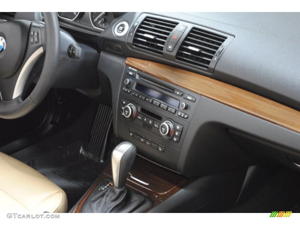 2009 1 Series 128i Convertible - Alpine White / Savanna Beige/Black Boston Leather photo #18