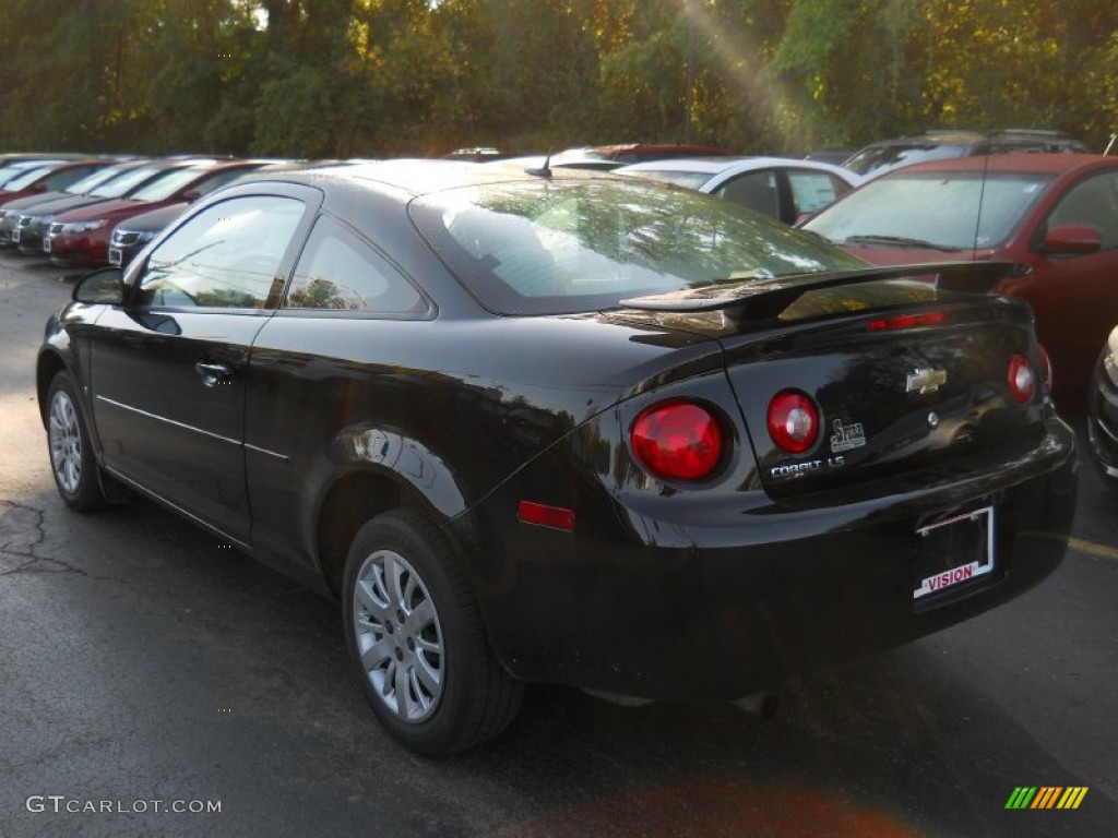 2009 Cobalt LS Coupe - Black / Gray photo #13
