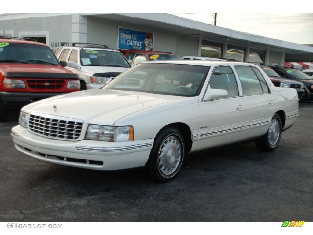 1997 DeVille Sedan - White Diamond / Shale/Neutral photo #2