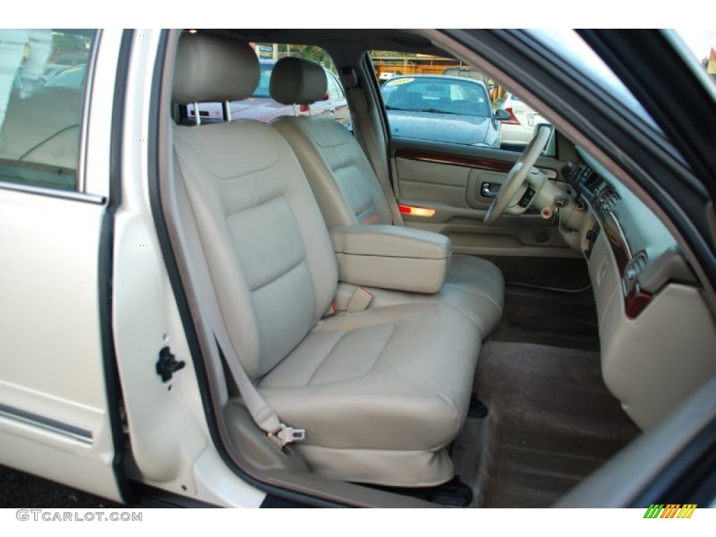 Shale/Neutral Interior 1997 Cadillac DeVille Sedan Photo #55082047