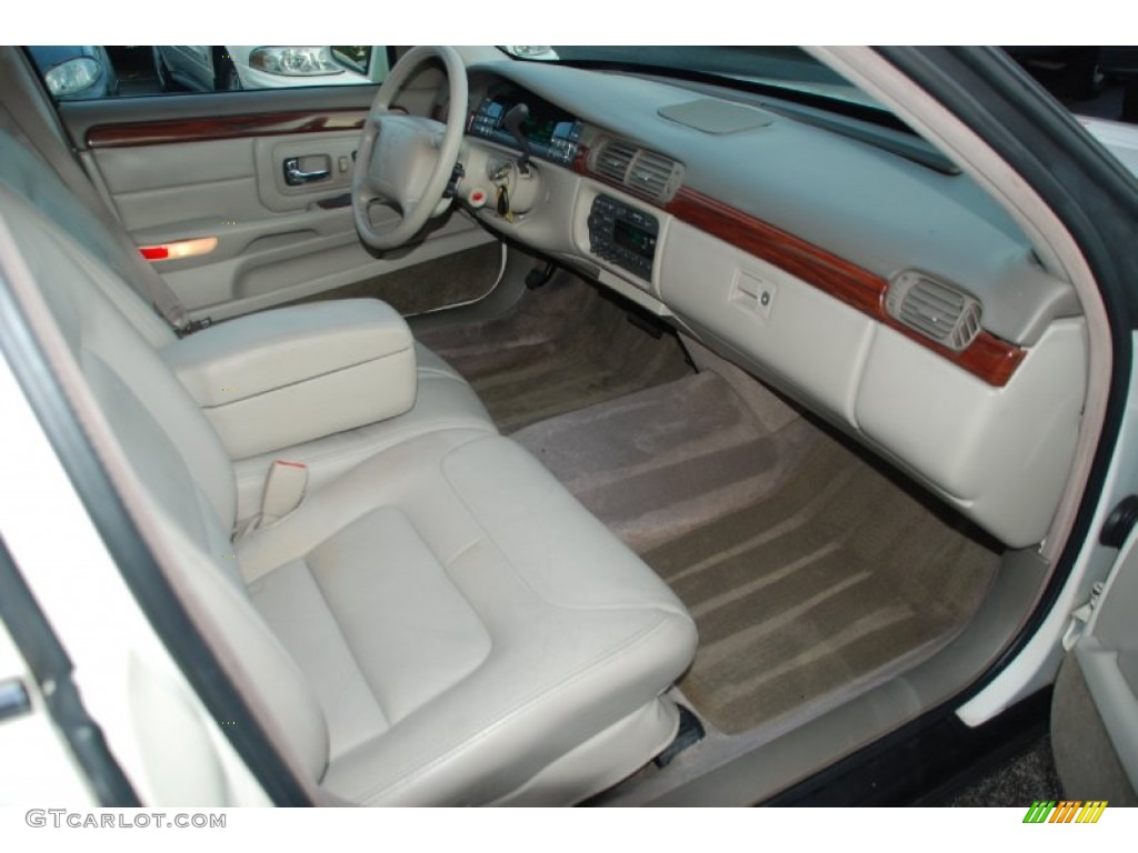 Shale/Neutral Interior 1997 Cadillac DeVille Sedan Photo #55082056