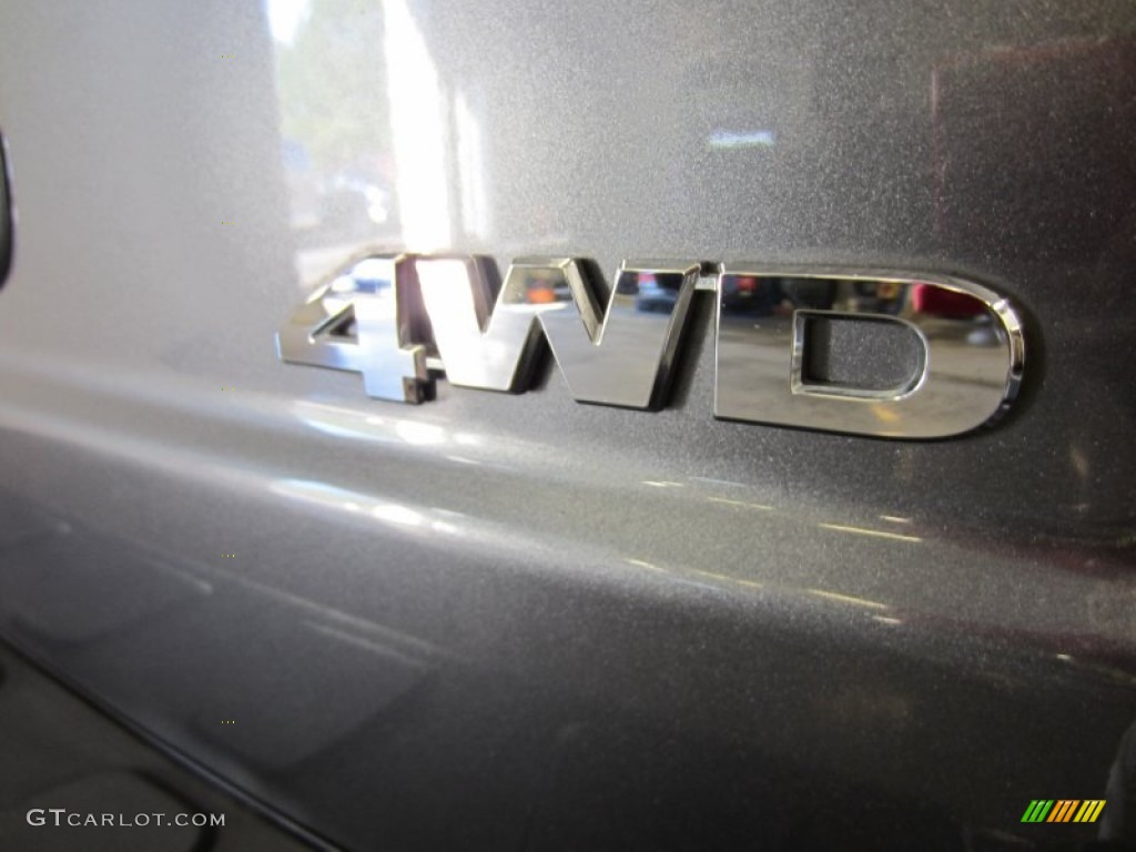 2010 Pilot LX 4WD - Polished Metal Metallic / Gray photo #15