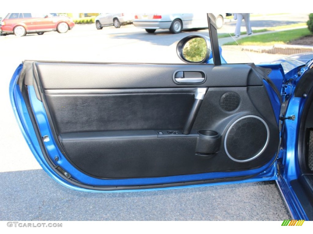 2006 Mazda MX-5 Miata Grand Touring Roadster Black Door Panel Photo #55084855