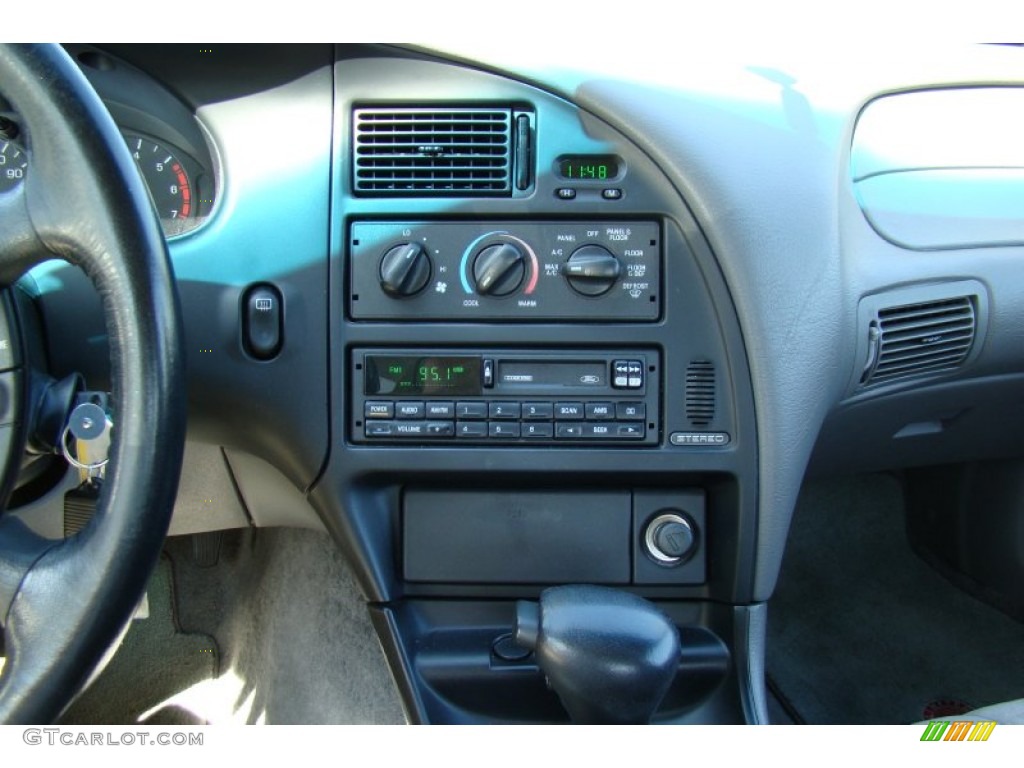 1997 Ford Thunderbird Limited Edition Coupe Controls Photos