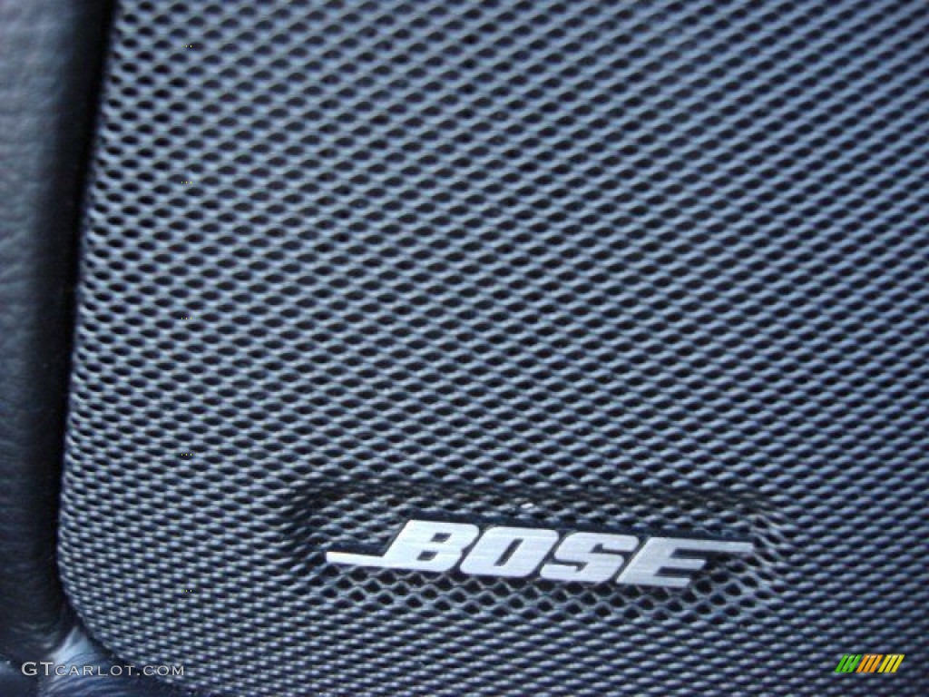 2006 Chevrolet Corvette Convertible Audio System Photo #55087372