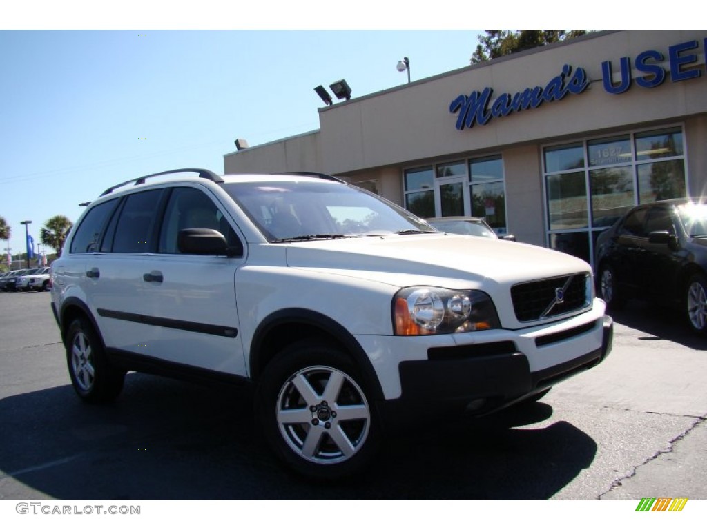 2004 XC90 2.5T AWD - Ice White / Taupe photo #31