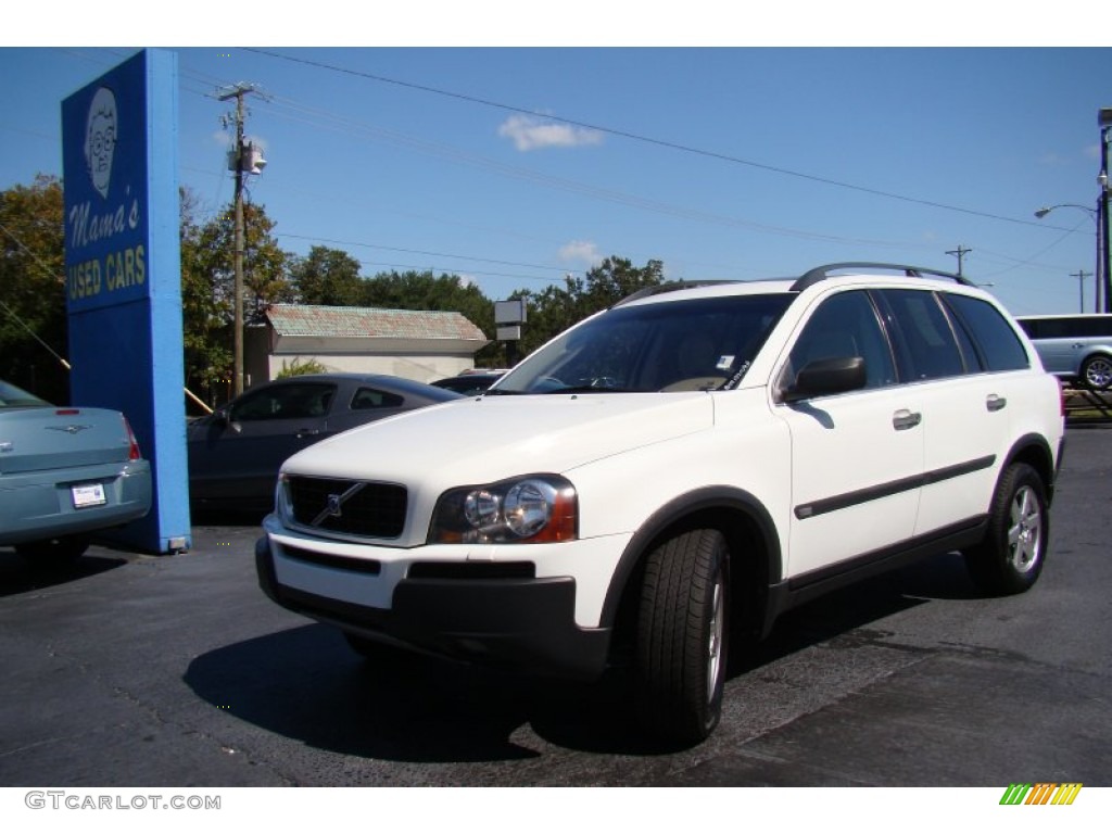 2004 XC90 2.5T AWD - Ice White / Taupe photo #32