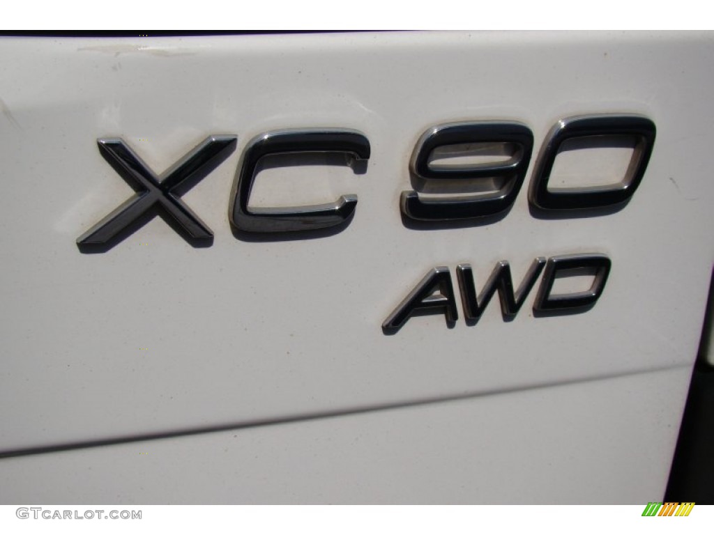 2004 XC90 2.5T AWD - Ice White / Taupe photo #36