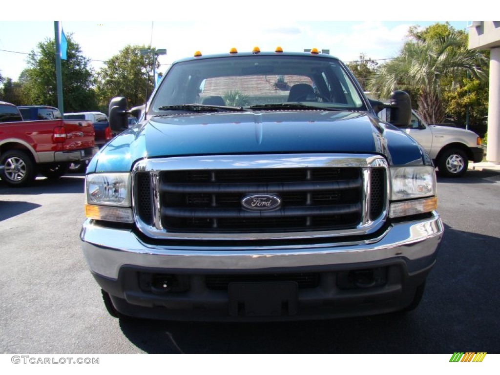 2002 F250 Super Duty XLT Crew Cab - Island Blue Metallic / Medium Flint photo #3