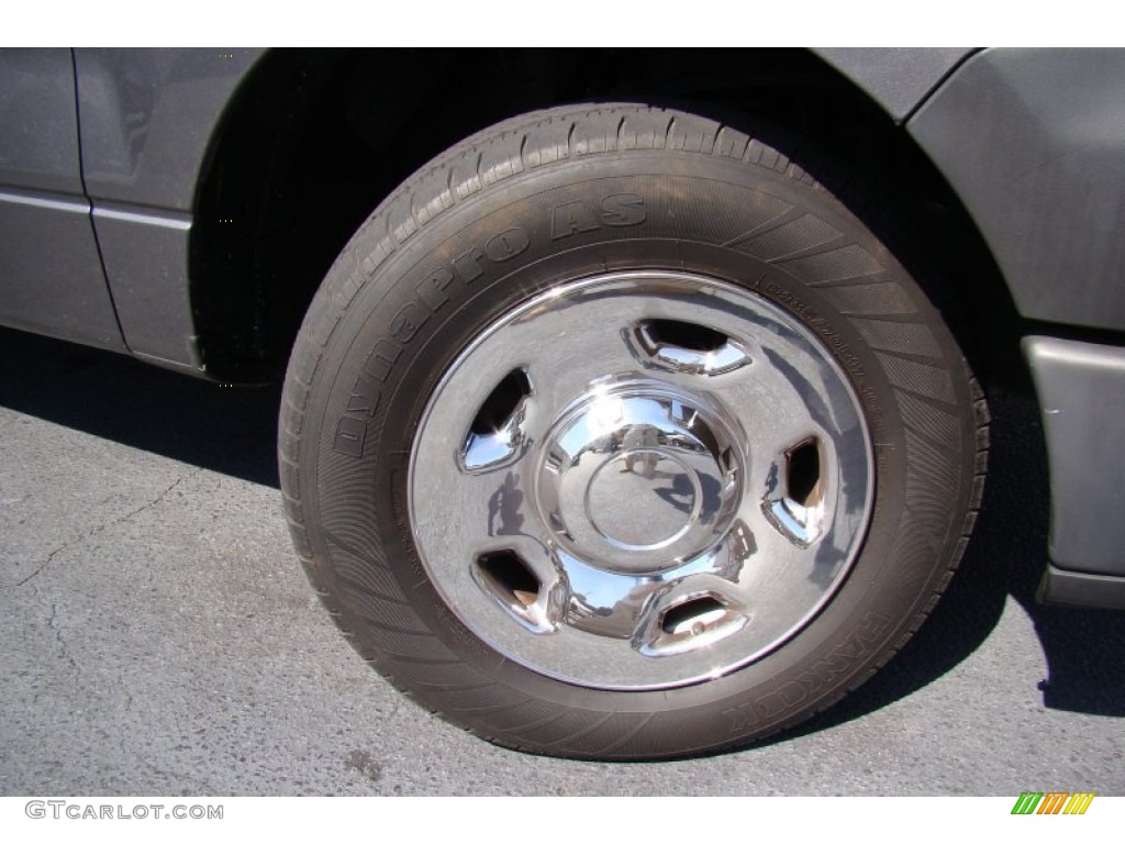 2005 F150 XL Regular Cab - Dark Shadow Grey Metallic / Medium Flint Grey photo #23