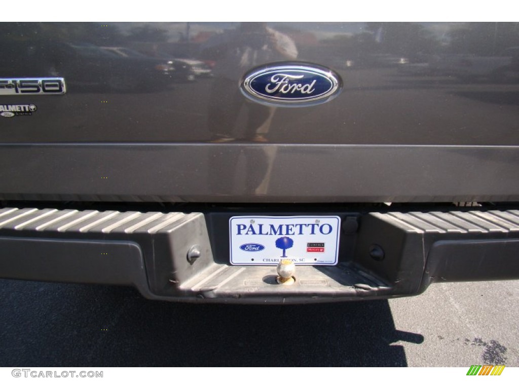 2005 F150 XL Regular Cab - Dark Shadow Grey Metallic / Medium Flint Grey photo #29