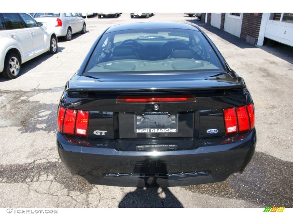 2001 Mustang GT Coupe - Black / Dark Charcoal photo #5