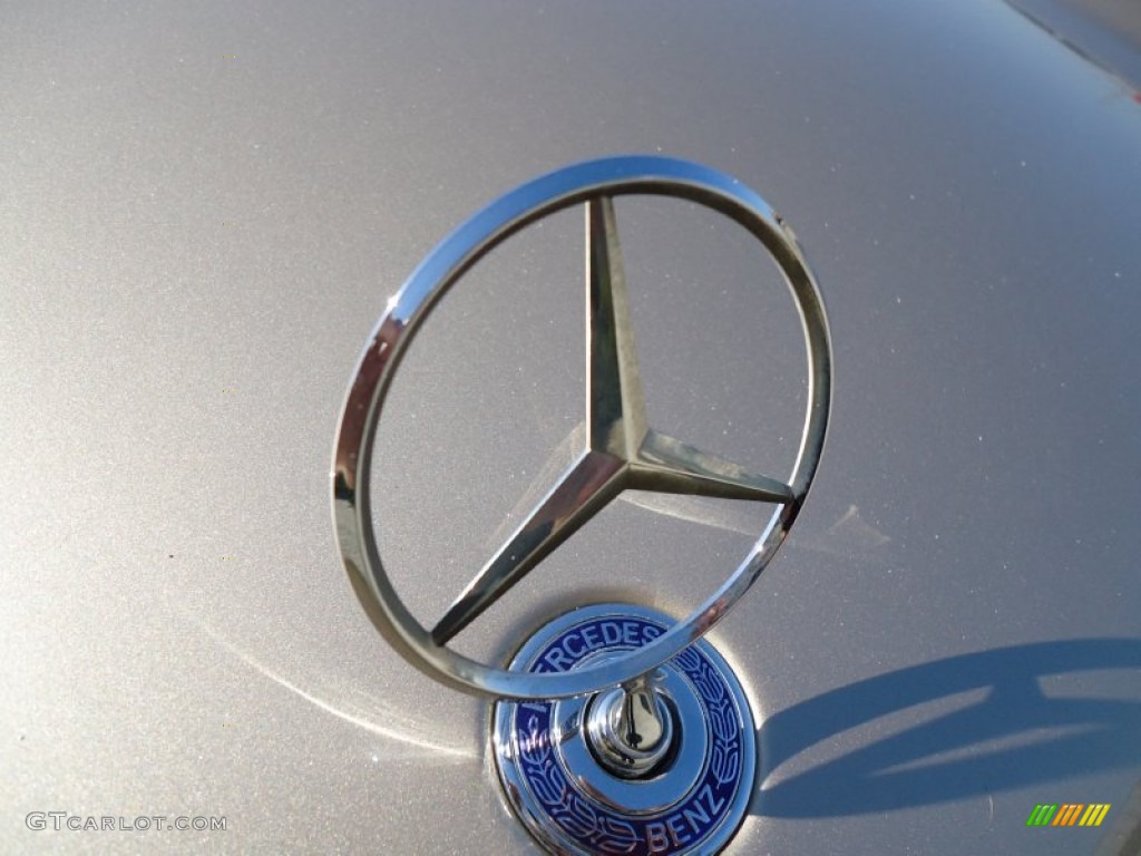 2005 Mercedes-Benz C 320 4Matic Sedan Marks and Logos Photo #55091707