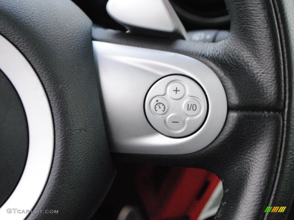 2010 Mini Cooper S Hardtop Controls Photo #55093420