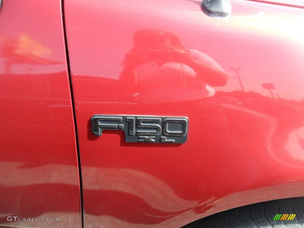 2004 Ford F150 XL Heritage Regular Cab Marks and Logos Photos