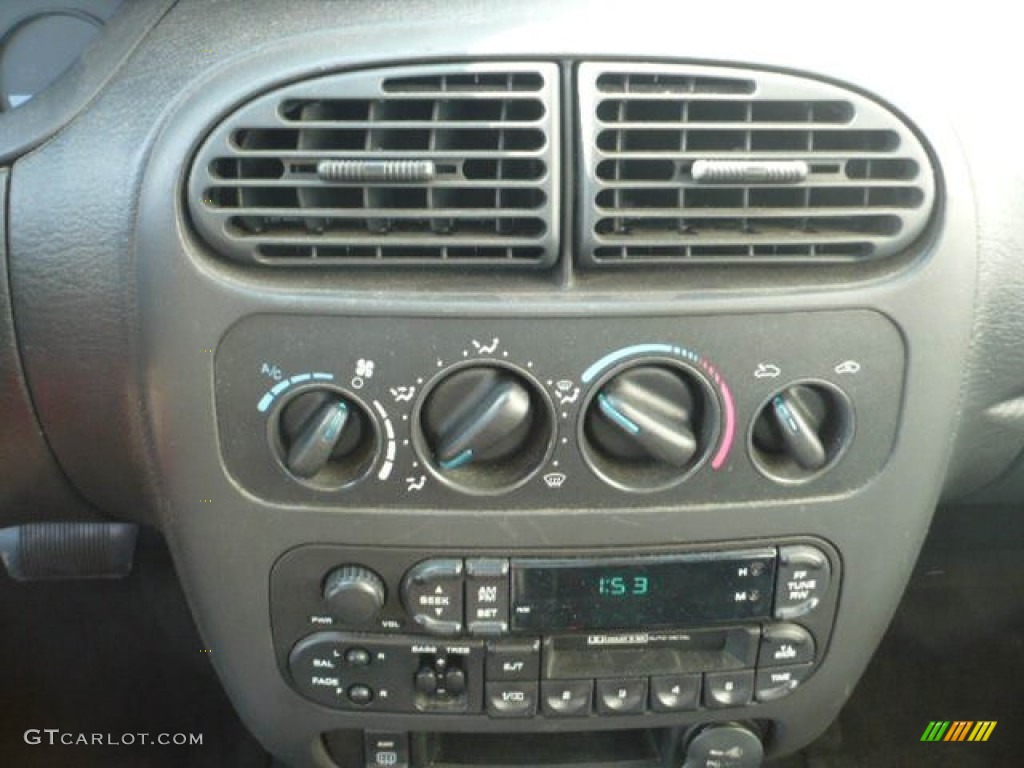 2002 Dodge Neon Standard Neon Model Controls Photo #55095105