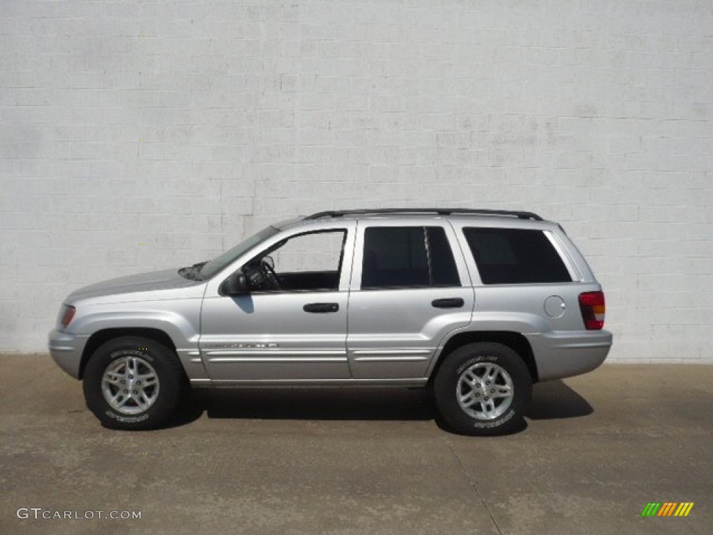 2002 Grand Cherokee Laredo 4x4 - Bright Silver Metallic / Dark Slate Gray photo #3