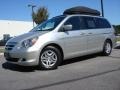 2007 Silver Pearl Metallic Honda Odyssey EX-L  photo #2