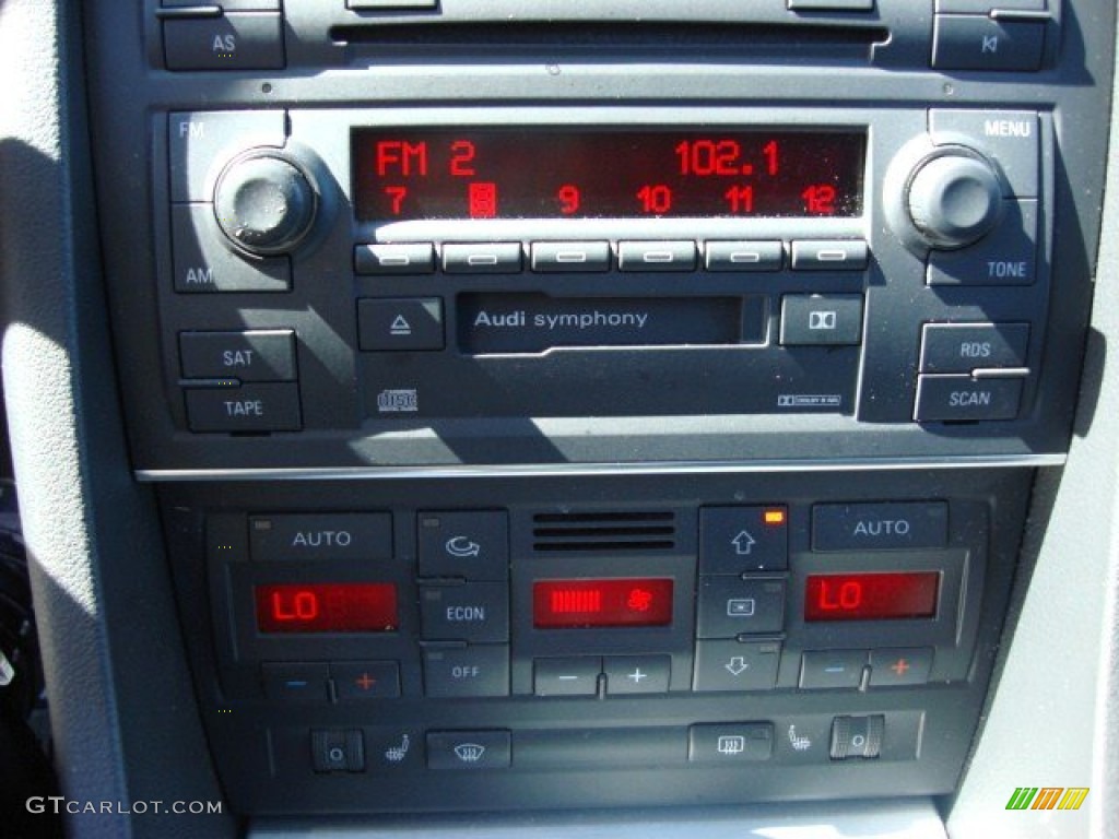 2006 Audi A4 2.0T Sedan Audio System Photo #55096297