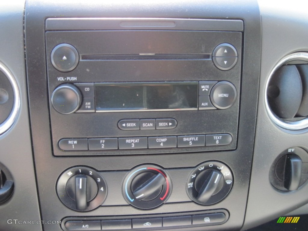 2004 Ford F150 XLT SuperCab Audio System Photos