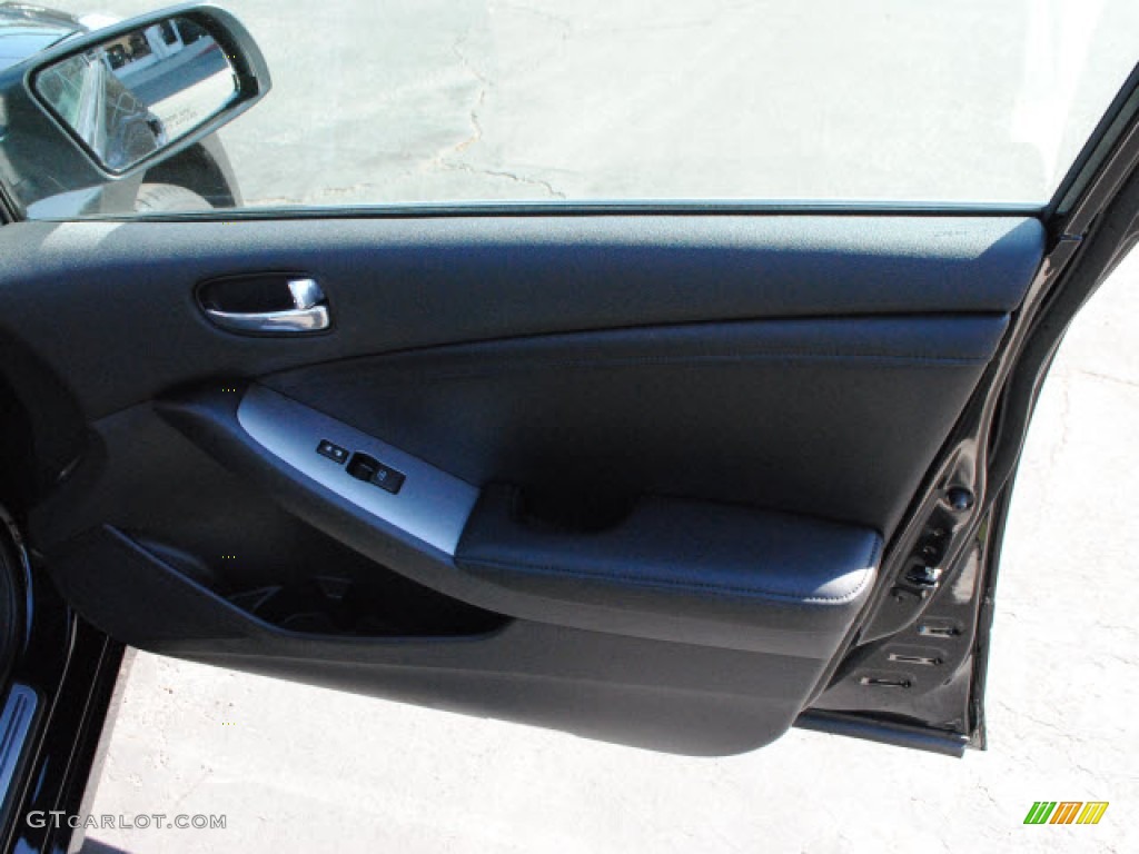 2012 Altima 2.5 SL - Super Black / Charcoal photo #4