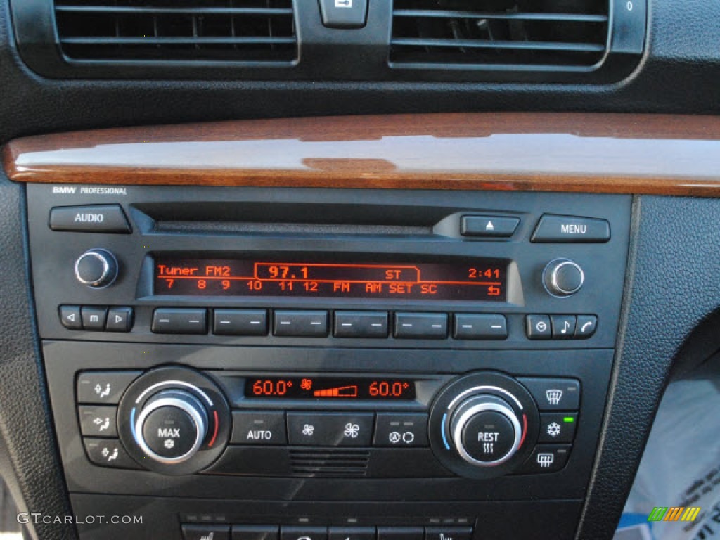 2008 BMW 1 Series 128i Convertible Audio System Photo #55100773