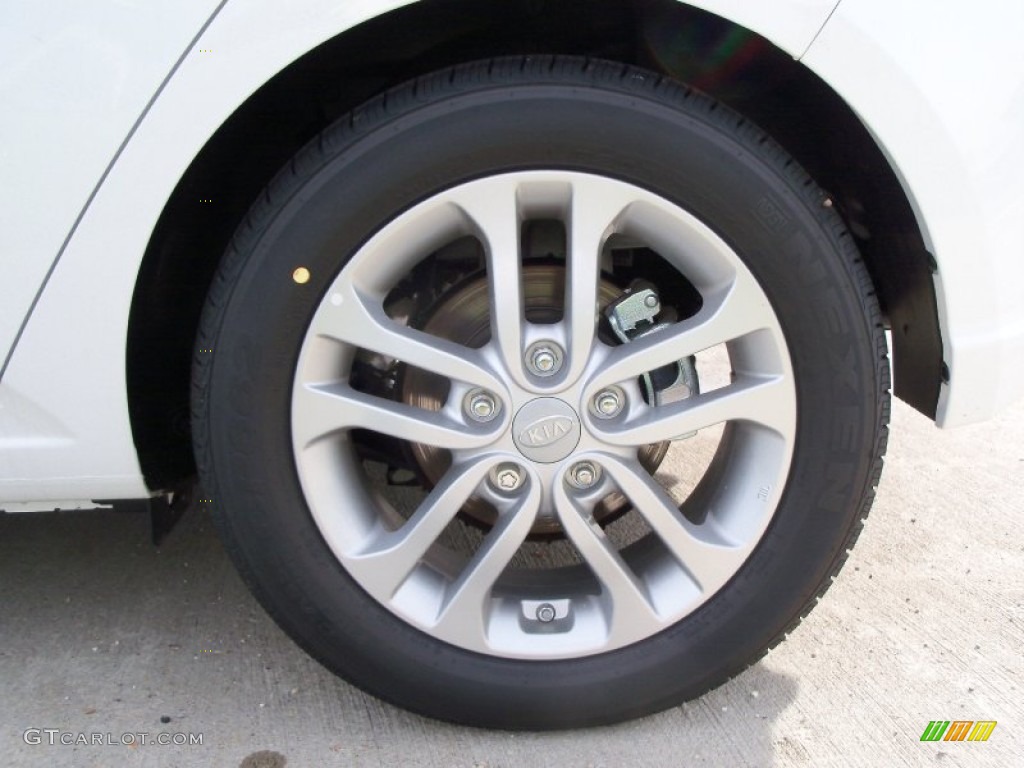 2012 Kia Forte 5-Door EX Wheel Photo #55102419