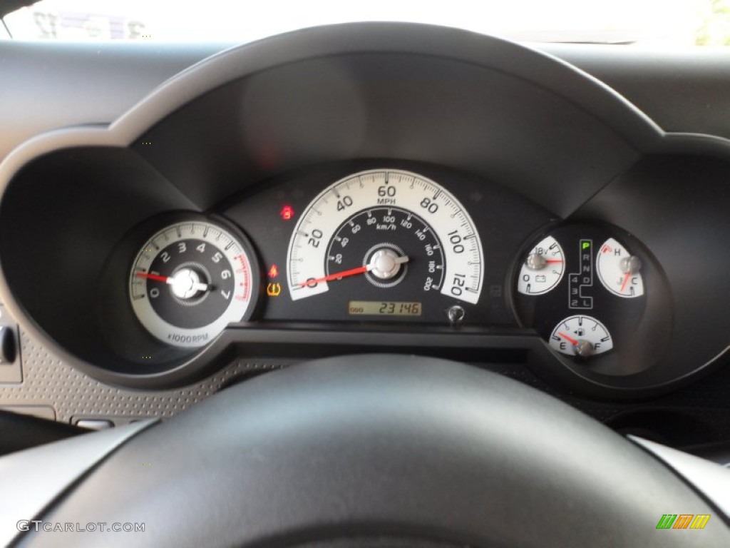 2010 Toyota FJ Cruiser Standard FJ Cruiser Model Gauges Photo #55106061