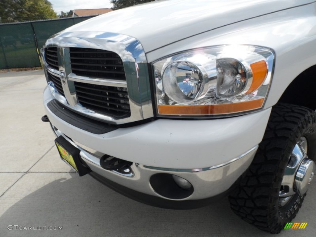 2006 Ram 3500 SLT Quad Cab 4x4 Dually - Bright White / Medium Slate Gray photo #11