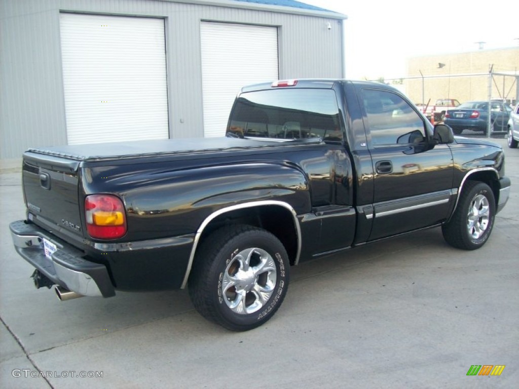 2003 Silverado 1500 LS Regular Cab - Black / Dark Charcoal photo #14