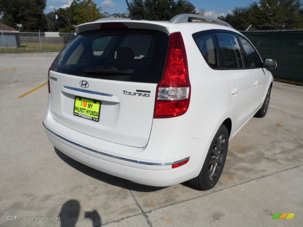 2012 Elantra SE Touring - Polar White / Beige photo #3