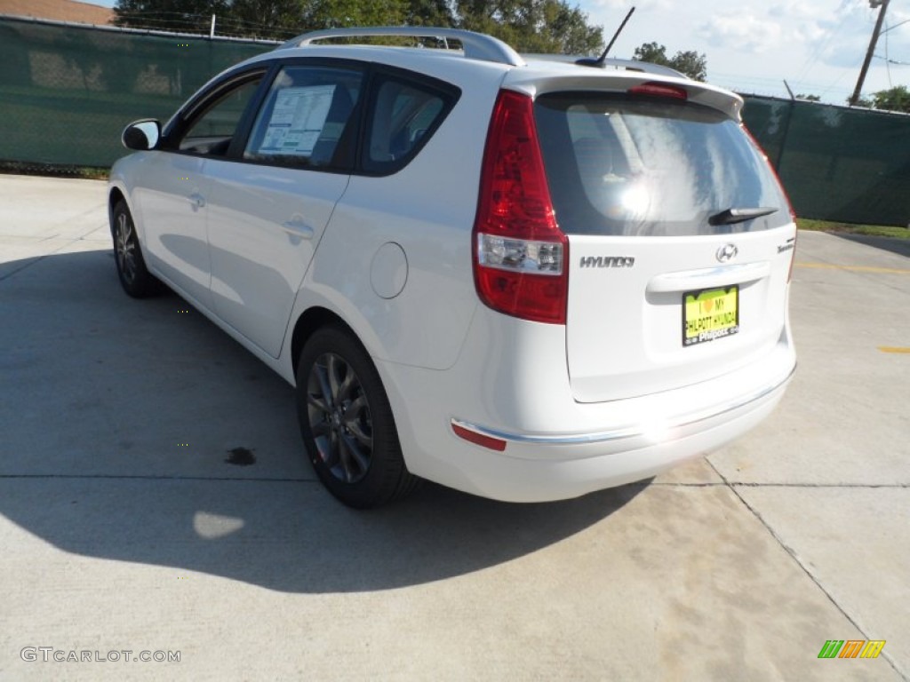 2012 Elantra SE Touring - Polar White / Beige photo #5