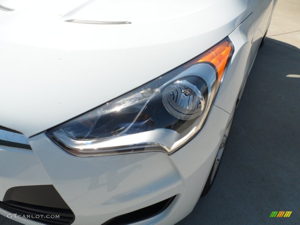 2012 Veloster  - Century White / Gray photo #9