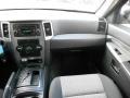 Brilliant Black Crystal Pearl - Grand Cherokee Laredo Photo No. 19
