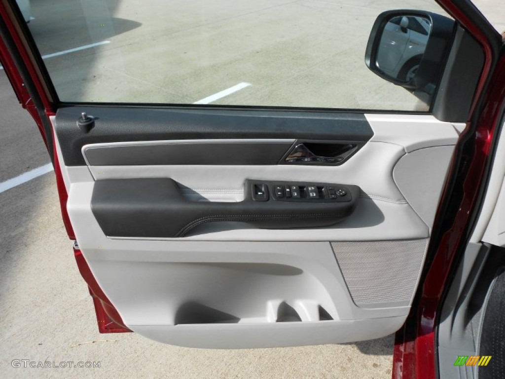 2012 Volkswagen Routan SEL Aero Gray Door Panel Photo #55110486