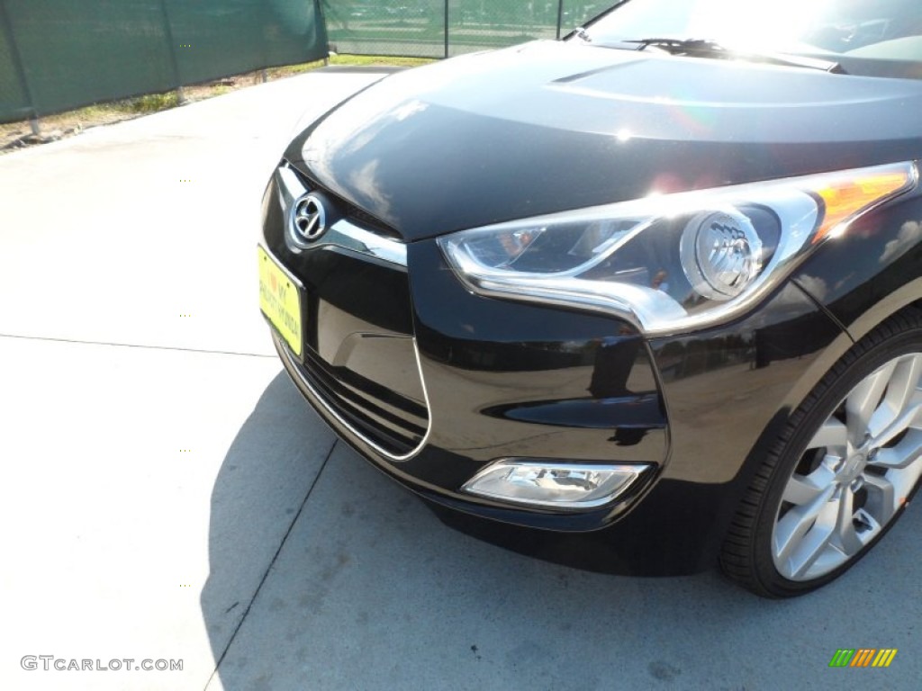 2012 Veloster  - Ultra Black / Black/Red photo #10