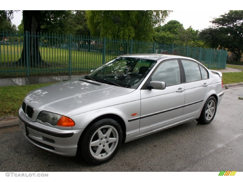 2001 3 Series 325i Sedan - Titanium Silver Metallic / Black photo #2