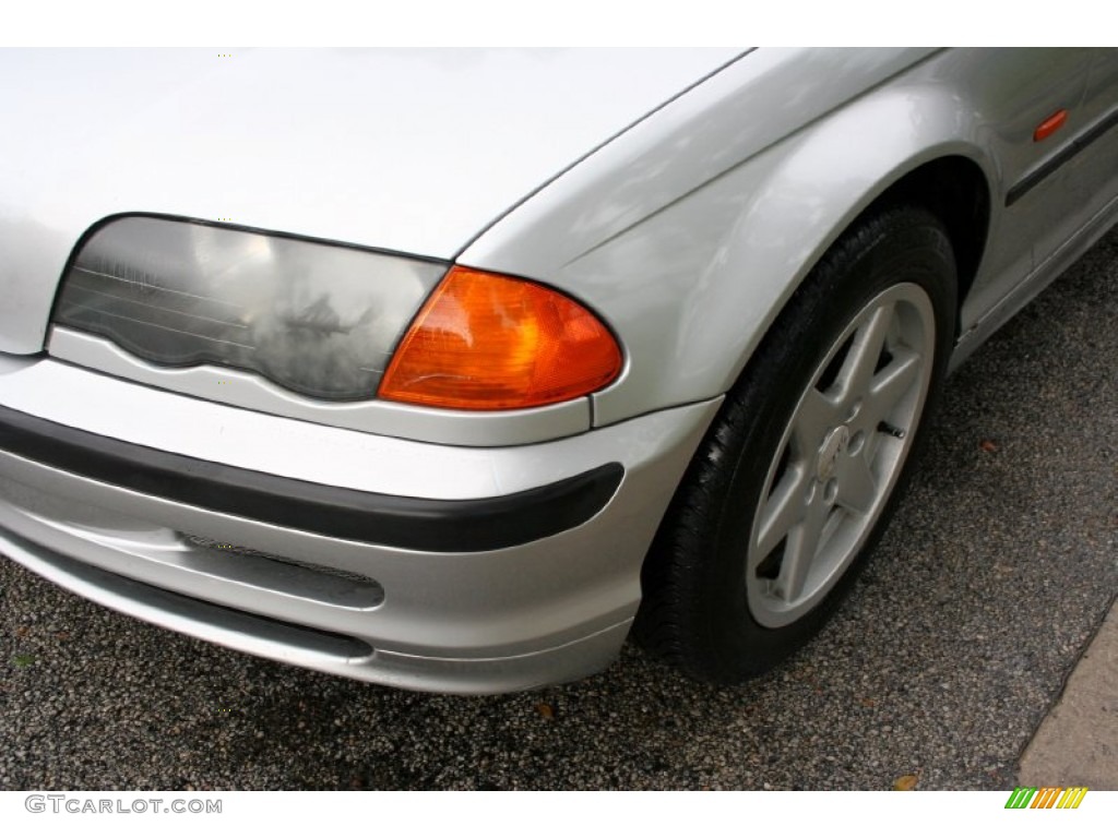 2001 3 Series 325i Sedan - Titanium Silver Metallic / Black photo #20