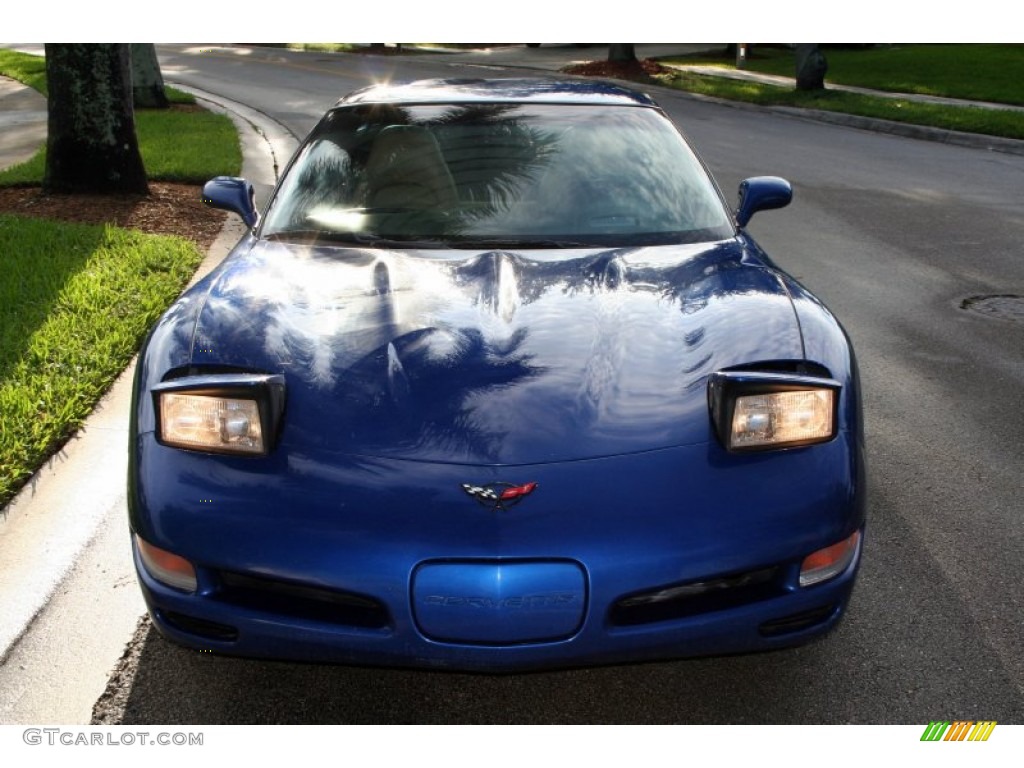 2002 Corvette Coupe - Electron Blue Metallic / Light Oak photo #21