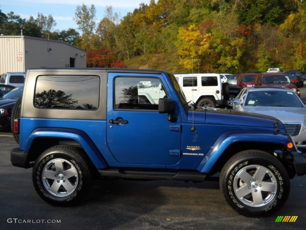 2010 Wrangler Sahara 4x4 - Surf Blue Pearl / Dark Slate Gray/Medium Slate Gray photo #11