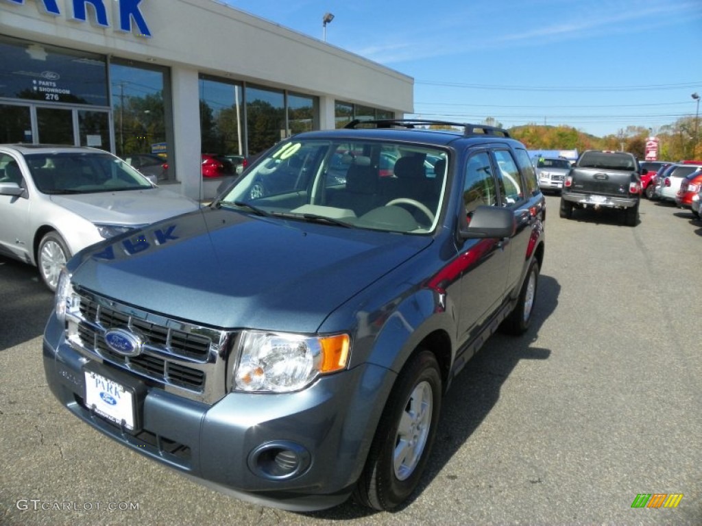 2010 Escape XLS 4WD - Steel Blue Metallic / Stone photo #2