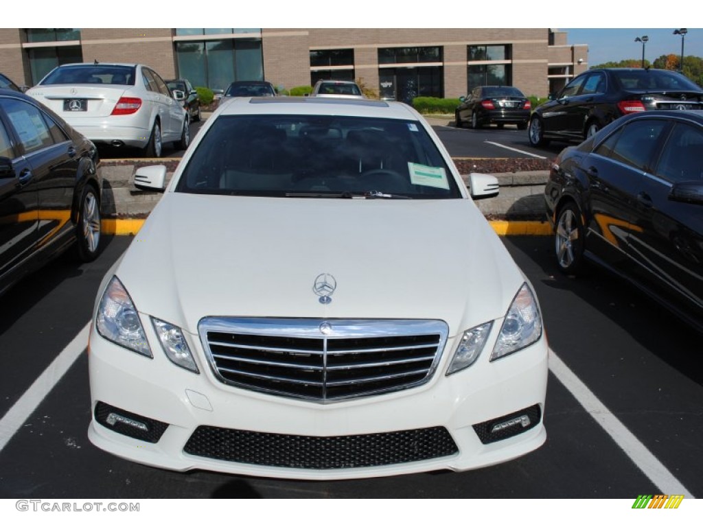 2011 E 350 Sedan - Arctic White / Black photo #2
